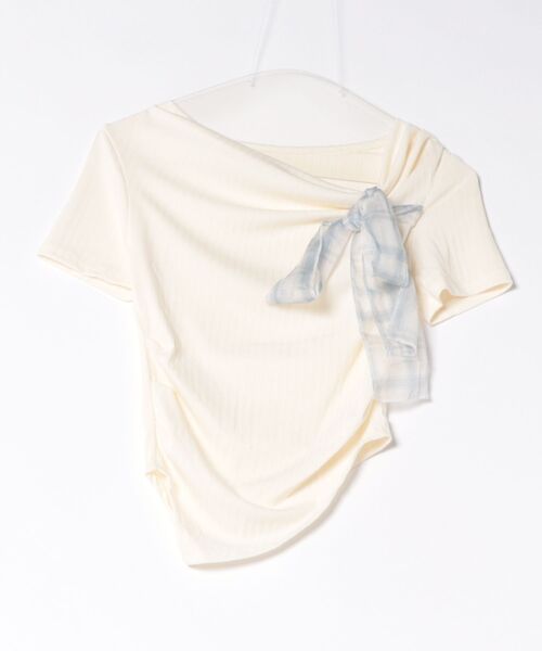 ammy.(エイミードット)の「【 ammy. / エイミードット 】 チェック リボン アシメ リブトップス(Tシャツ/カットソー・レディース・ライトブルー/ホワイト/グレー・S/M)」の1枚目の写真