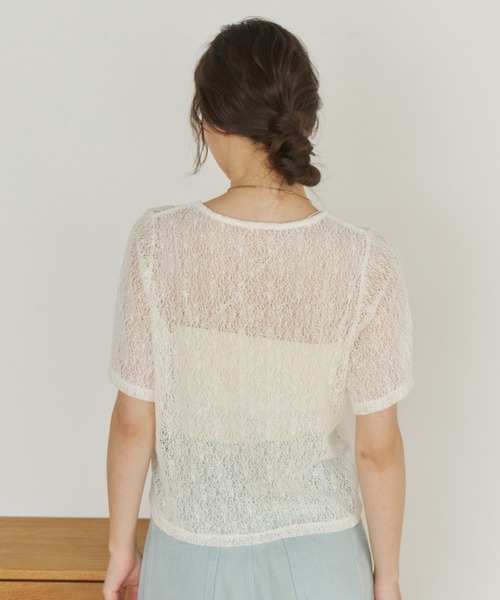 OLUN(オルン)の「nuance sheer half sleeve tops/ハーフスリーブニュアンスシアートップス(Tシャツ/カットソー・レディース・ベージュ/アイボリー・FREE)」の13枚目の写真