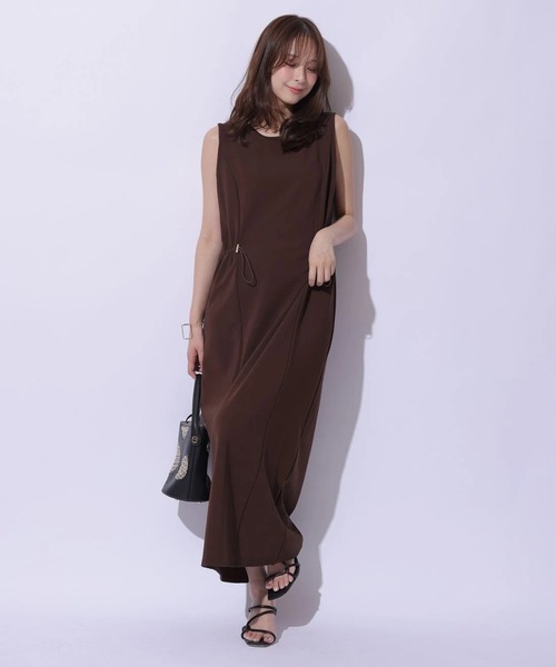Mystrada（マイストラーダ）の「ドロストカットワンピ（ワンピース・レディース・ブラック/ダークブラウン/キャメル・38/36）」の15枚目の写真