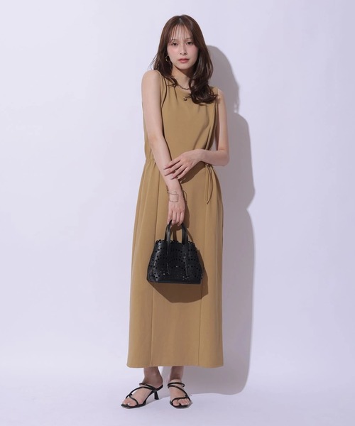 Mystrada（マイストラーダ）の「ドロストカットワンピ（ワンピース・レディース・ブラック/ダークブラウン/キャメル・38/36）」の21枚目の写真