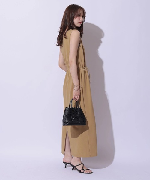 Mystrada（マイストラーダ）の「ドロストカットワンピ（ワンピース・レディース・ブラック/ダークブラウン/キャメル・38/36）」の22枚目の写真