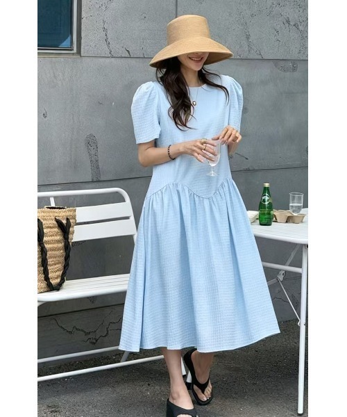 FAVORITO（ファヴォリート）の「エンボス半袖ワンピース（ワンピース・レディース・ピンク/ブルー/ブラック/ホワイト・F）」の15枚目の写真