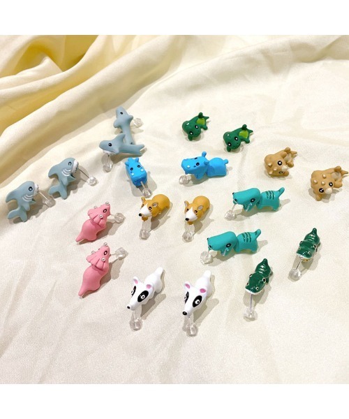 boemy（ボエミー）の「アニマル モチーフ ピアス（ピアス（両耳用）・レディース・オレンジ/ホワイト/ブルー/グレー/ピンク・FREE）」の7枚目の写真