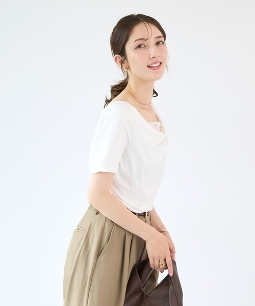 Futier land(フューティアランド)の「【接触冷感】レース見えドレープ半袖トップス(Tシャツ/カットソー・レディース・ミント/ブラック/ホワイト/モカ・FREE)」の7枚目の写真
