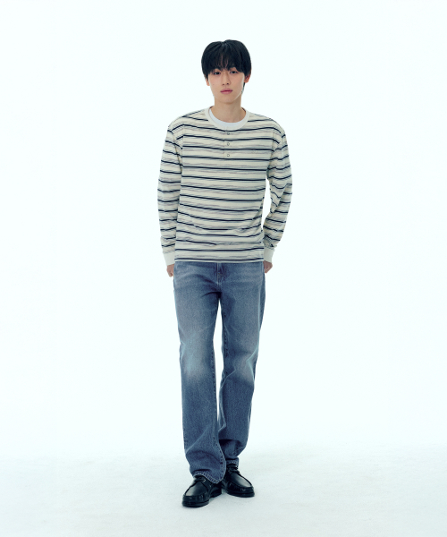 PLAC(プラック)の「ストレートデニムパンツ M15 ミッドブルー(デニムパンツ・メンズ・その他・30/31/32/33/34/36)」の5枚目の写真