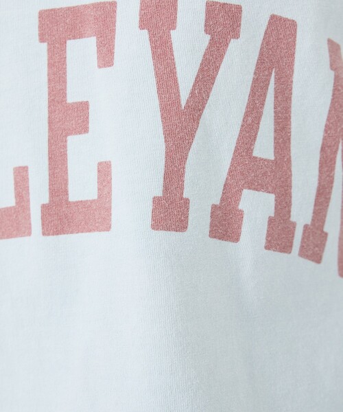 REMI RELIEF(レミレリーフ)の「【REMI RELIEF / レミレリーフ】SP加工/ロゴT/ILLINOIS WESLEYAN(Tシャツ/カットソー・レディース・ライトブルー/ホワイト/ブラック/グレー・フリー)」の20枚目の写真