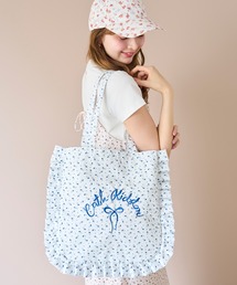 Cath Kidston × Hello Kitty フリルポーチ（ポーチ）｜Cath Kidston