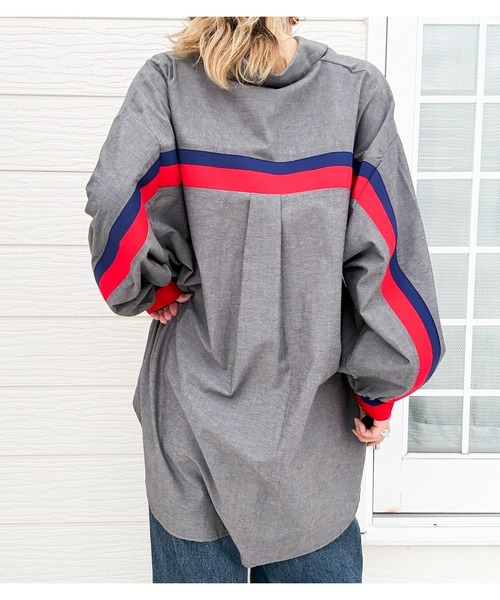 Q(キュー)の「ヨークリブドッキングシャツ(シャツ/ブラウス・レディース・ダークネイビー/ベージュ・MEDIUM)」の19枚目の写真