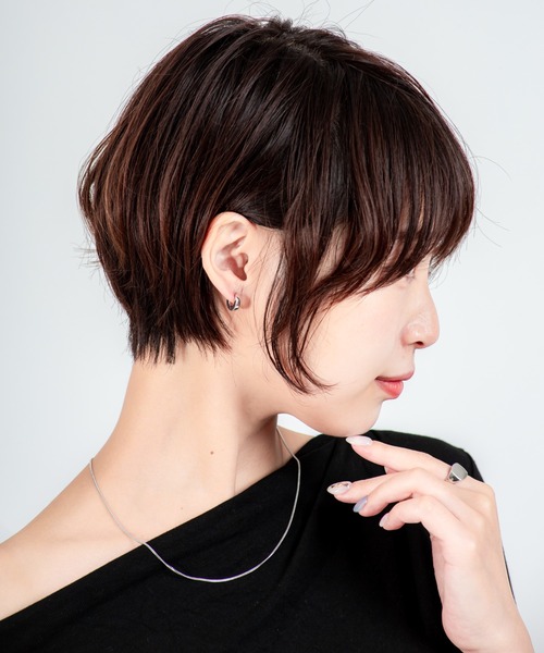 TOM WOOD(トムウッド)の「【TOMWOOD】Beck Huggies シルバー ピアス ユニセックス(ピアス(両耳用)・レディース・シルバー・FREE)」の12枚目の写真