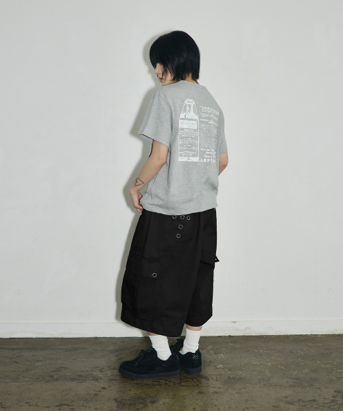SCALLYWAG（スカリーワグ）の「クロスアイレットワイドカーゴバミューダパンツ[ブラック]（その他パンツ・レディース・その他・LARGE/MEDIUM/SMALL）」の5枚目の写真