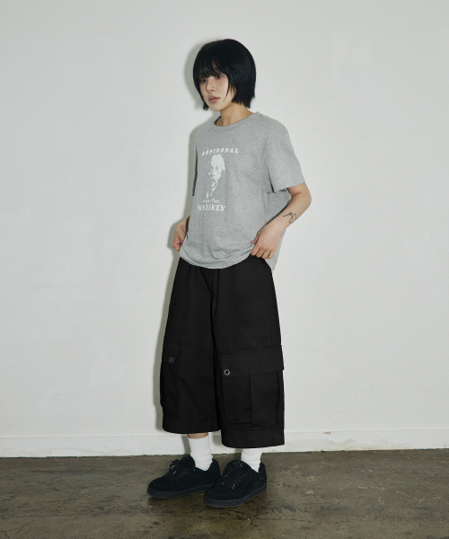 SCALLYWAG（スカリーワグ）の「クロスアイレットワイドカーゴバミューダパンツ[ブラック]（その他パンツ・レディース・その他・LARGE/MEDIUM/SMALL）」の7枚目の写真