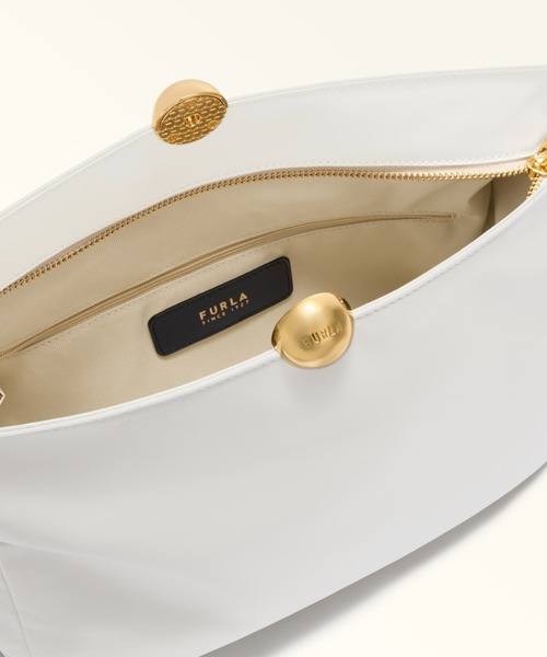 FURLA(フルラ)の「フルラ スフェラ ソフト (Furla Sfera Soft) クラッチ(クラッチバッグ・レディース・ブラック/ホワイト・ONE SIZE)」の6枚目の写真