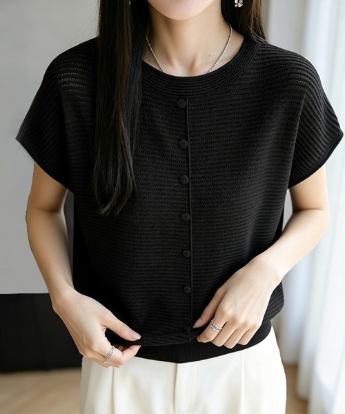 ONEP STAR(ワンピスター)の「フロントボタンリブ半袖サマーニット(ニット/セーター・レディース・ホワイト/ブラック/ピンク/イエロー/ブルー・FREE)」の11枚目の写真
