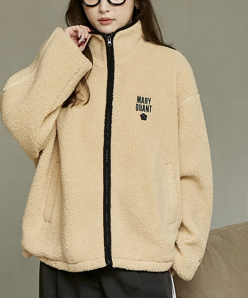 MARY QUANT(マリークワント)の「MARY QUANT × PUBLUX/マリークワント <ユニセックス>別注 配色 パイピング ボア ブルゾン 限定展開(ブルゾン・メンズ・グレー/ブラウン/ベージュ・M/L/S)」の3枚目の写真