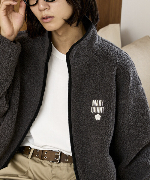 MARY QUANT(マリークワント)の「MARY QUANT × PUBLUX/マリークワント <ユニセックス>別注 配色 パイピング ボア ブルゾン 限定展開(ブルゾン・メンズ・グレー/ブラウン/ベージュ・M/L/S)」の22枚目の写真