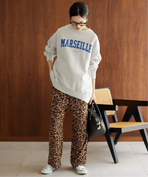 SLOBE IENA(スローブイエナ)の「《WEB限定/追加》MARSEILLEロゴスウェット(スウェット・レディース・チャコールグレー/アイボリー/グレー・FREE)」の5枚目の写真