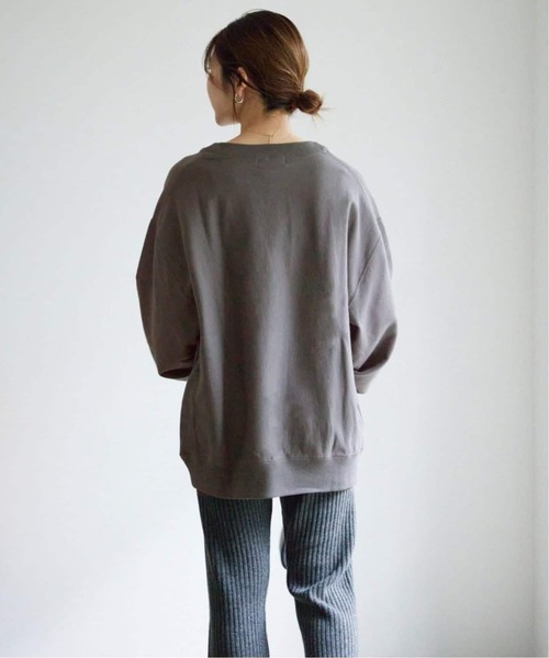 SLOBE IENA(スローブイエナ)の「《WEB限定/追加》MARSEILLEロゴスウェット(スウェット・レディース・チャコールグレー/アイボリー/グレー・FREE)」の11枚目の写真