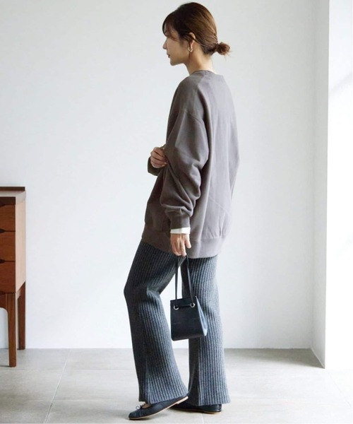 SLOBE IENA(スローブイエナ)の「《WEB限定/追加》MARSEILLEロゴスウェット(スウェット・レディース・チャコールグレー/アイボリー/グレー・FREE)」の12枚目の写真