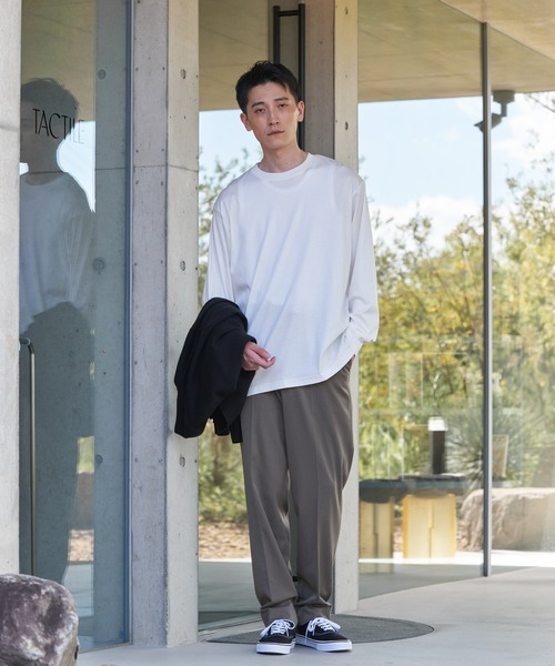 URBAN RESEARCH DOORS(アーバンリサーチドアーズ)の「『UR TECH』完声ロングスリーブクルーネックTシャツ(Tシャツ/カットソー・メンズ・オフホワイト/チャコールグレー/ベージュ・LARGE/MEDIUM)」の13枚目の写真