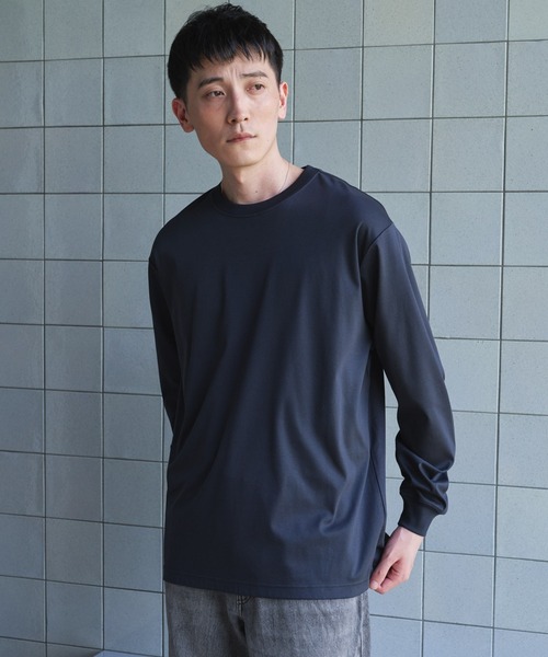URBAN RESEARCH DOORS(アーバンリサーチドアーズ)の「『UR TECH』完声ロングスリーブクルーネックTシャツ(Tシャツ/カットソー・メンズ・オフホワイト/チャコールグレー/ベージュ・LARGE/MEDIUM)」の20枚目の写真