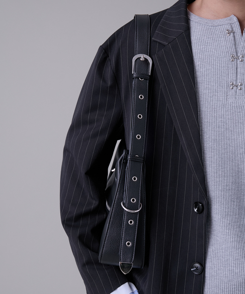 EVOLVERA(エボルヴェラー)の「Belt One Shoulder Bag / ベルトワンショルダーバッグ(ショルダーバッグ・メンズ・ブラック・FREE)」の16枚目の写真