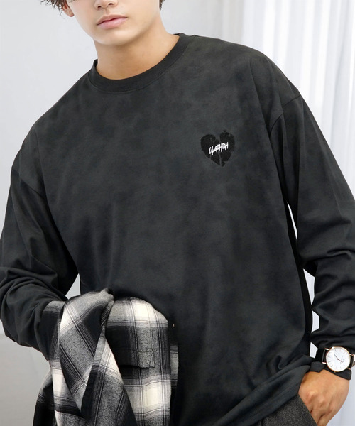 Ammie(アミー)の「ワイドシルエット ワンポイント刺繍 長袖Tシャツ(Tシャツ/カットソー・メンズ・ブラック系その他/ホワイト系その他4/ブラック系その他2/ブラック系1/ブラック系2・M/L)」の4枚目の写真