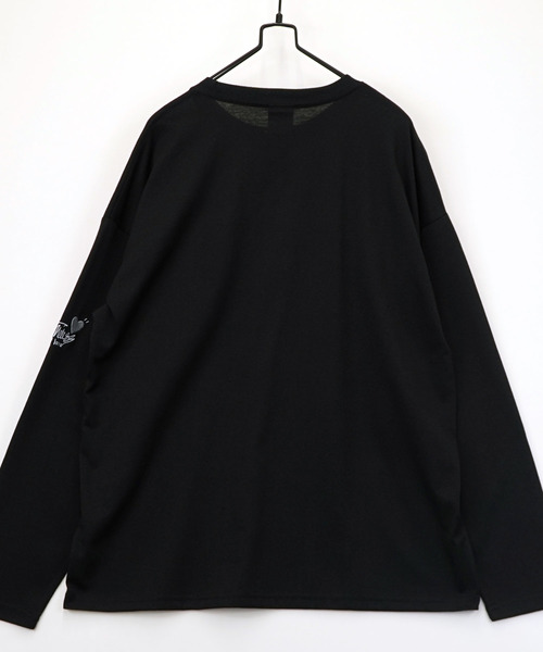 Ammie(アミー)の「ワイドシルエット ワンポイント刺繍 長袖Tシャツ(Tシャツ/カットソー・メンズ・ブラック系その他/ホワイト系その他4/ブラック系その他2/ブラック系1/ブラック系2・M/L)」の7枚目の写真