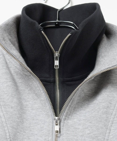 LEPSIM(レプシィム)の「レイヤーハーフZIPショートプルオーバー 1077759(Tシャツ/カットソー・レディース・チャコールグレー/ライトブルー/グレー・FREE)」の9枚目の写真
