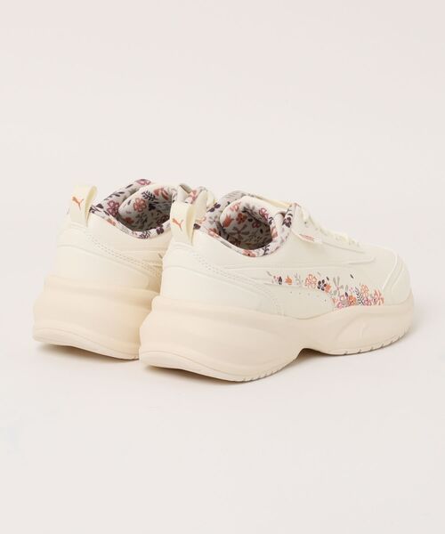 PUMA（プーマ）の「シリア 2 モード フラワー（スニーカー・レディース・アイボリー・23.5cm/24.0cm/24.5cm/25.0cm/23.0cm）」の2枚目の写真