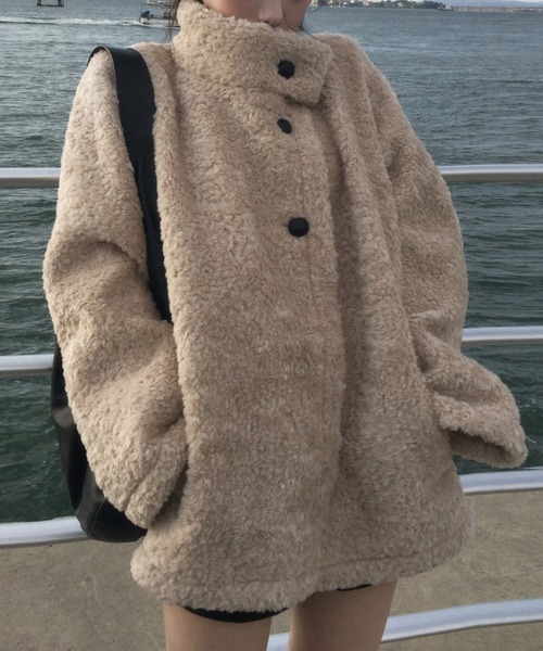 YUGA(ユーガ)の「YUGA_YGMC Korean-style Faux Shearling Coat(ステンカラーコート・レディース・ベージュ/ダークグレー・FREE)」の22枚目の写真