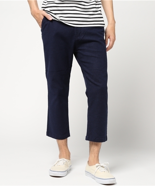 ikka（イッカ）の「コットンレーヨンクロップドトラウザー（その他パンツ・メンズ・スカイブルー/ネイビー・MEDIUM/LARGE/X-LARGE/SMALL）」の2枚目の写真