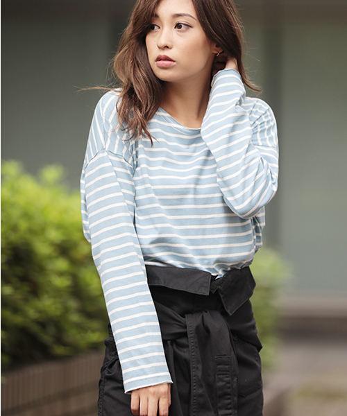 Denime（ドゥニーム）の「ドロップショルダーボーダーロングTEE（Tシャツ/カットソー・レディース・ホワイト/グレー/サックスブルー・FREE）」の3枚目の写真