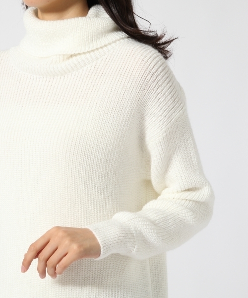 GLOBAL WORK(グローバルワーク)の「5ゲージアゼオフタートルチュニック/729137(ニット/セーター・レディース・ホワイト/ブルー系その他/ネイビー/カーキ/グレー/ブラウン・MEDIUM/LARGE/SMALL)」の14枚目の写真