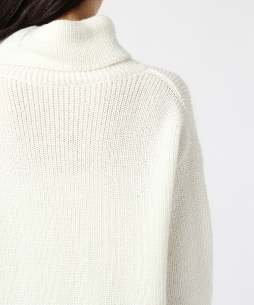 GLOBAL WORK(グローバルワーク)の「5ゲージアゼオフタートルチュニック/729137(ニット/セーター・レディース・ホワイト/ブルー系その他/ネイビー/カーキ/グレー/ブラウン・MEDIUM/LARGE/SMALL)」の17枚目の写真