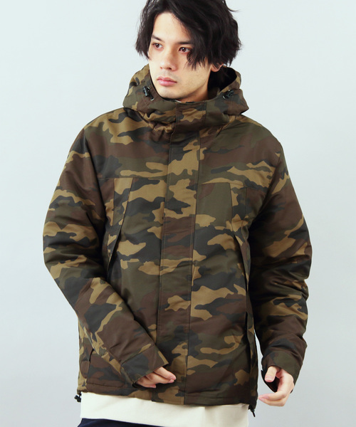 ８(eight)（エイト）の「裏ボア マウンテンパーカー ナイロン ジャケット（マウンテンパーカー・メンズ・ネイビー/ブルー系その他/グレー系カモフラージュ/グリーン系カモフラージュ/ブラック×カーキ/カーキ/ブラック/ブラック系その他/グリーン系その他/ブラック×グリーン/ベージュ/グリーン/ブラウン系その他2/ベージュ系その他/イエロー系その他/ブラック×レッド/ブラウン系その他/レッド/イエロー・LARGE/MEDIUM/X-LARGE）」の8枚目の写真