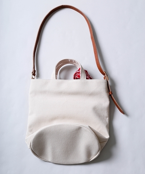 WEGO（ウィゴー）の「WEGO/【2点セット】バンダナ2WAYショルダートートバッグ（トートバッグ・レディース・ナチュラル/ブラック・FREE）」の6枚目の写真