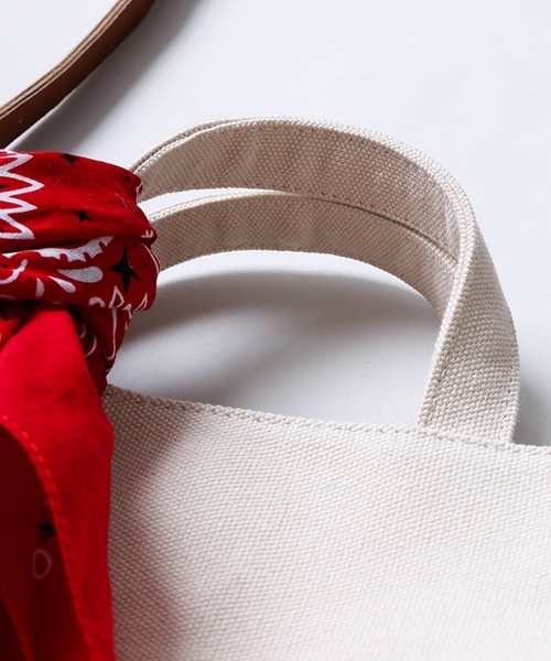 WEGO（ウィゴー）の「WEGO/【2点セット】バンダナ2WAYショルダートートバッグ（トートバッグ・レディース・ナチュラル/ブラック・FREE）」の11枚目の写真