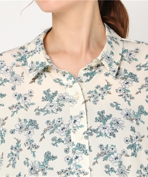 LBC（エルビーシー）の「花柄プリントシャツワンピース             （シャツワンピース・レディース・ネイビー/ホワイト/ブラック・MEDIUM/LARGE）」の7枚目の写真