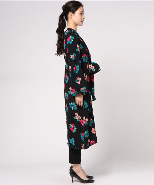 SLY（スライ）の「LIQUIDLY ORCHID GOWN（シャツ/ブラウス・レディース・ブラック/イエロー/ホワイト・FREE）」の5枚目の写真