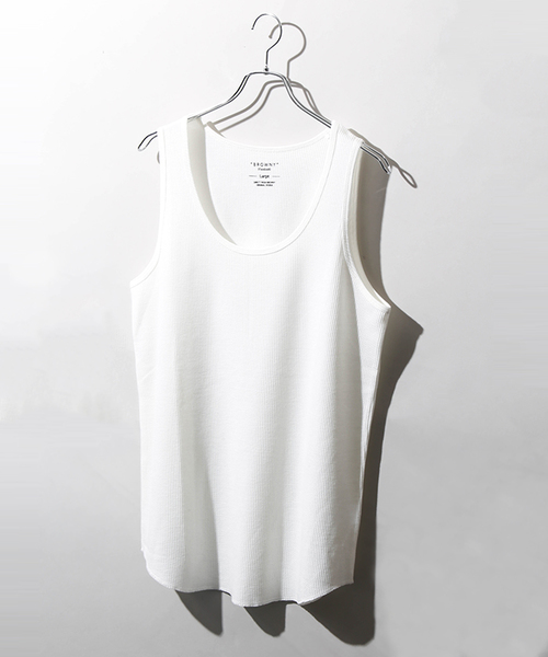 WEGO（ウィゴー）の「WEGO/カラーロングワッフルタンクトップ（タンクトップ・メンズ・オレンジ系その他/ターコイズブルー/ホワイト/イエロー系その他/オレンジ/ロイヤルブルー/ライトイエロー/ブラック/杢グレー/ホワイト系その他5・SMALL/LARGE/MEDIUM）」の2枚目の写真