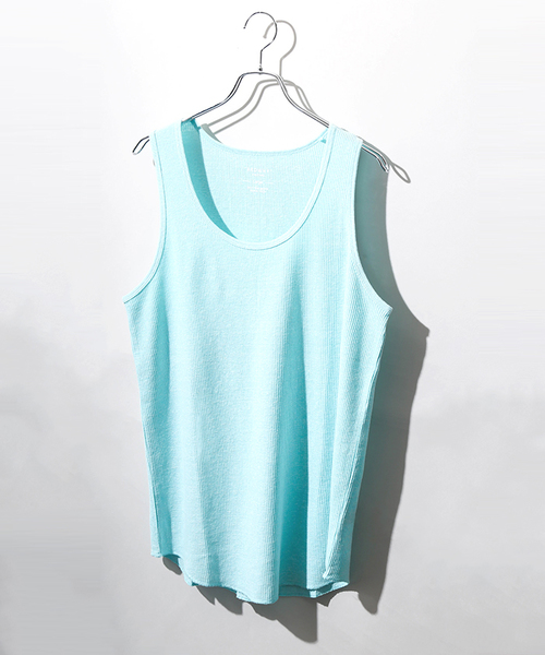 WEGO（ウィゴー）の「WEGO/カラーロングワッフルタンクトップ（タンクトップ・メンズ・オレンジ系その他/ターコイズブルー/ホワイト/イエロー系その他/オレンジ/ロイヤルブルー/ライトイエロー/ブラック/杢グレー/ホワイト系その他5・SMALL/LARGE/MEDIUM）」の6枚目の写真