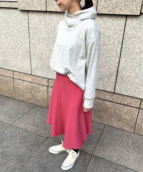 IEDIT（イディット）の「ＩＥＤＩＴ　ダブルジャカードでリュクスな張りを出した　シルエット自慢のニットフレアースカート（スカート・レディース・グレー/レッド/ブルー/ブラック/ブルーグリーン/ピンク/アイボリー/コバルトブルー・SMALL/MEDIUM/LARGE/X-LARGE/XX-LARGE）」の18枚目の写真