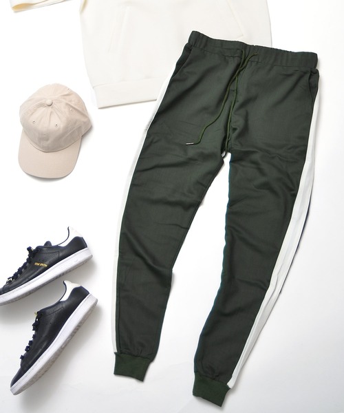 MinoriTY（マイノリティ）の「メンズTRサイドラインジョガーイージーパンツ（その他パンツ・メンズ・ブラック×グレー/ブラック×ホワイト/グレー系その他/ベージュ系その他/グリーン系その他/ブルー系その他/グレー×ホワイト/グレー系その他2・L/M/XL）」の8枚目の写真