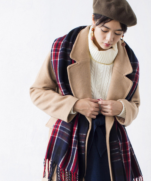 WEGO（ウィゴー）の「WEGO/カシミヤタッチチェックストール（ストール/ショール・レディース・オフホワイト/ネイビー/ピンク/ブラック/レッド/オレンジ/グレー/グリーン/ライトピンク/ワイン・FREE）」の6枚目の写真