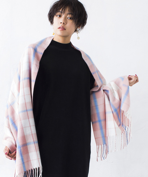 WEGO（ウィゴー）の「WEGO/カシミヤタッチチェックストール（ストール/ショール・レディース・オフホワイト/ネイビー/ピンク/ブラック/レッド/オレンジ/グレー/グリーン/ライトピンク/ワイン・FREE）」の7枚目の写真