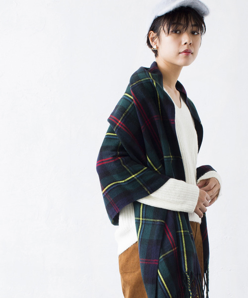 WEGO（ウィゴー）の「WEGO/カシミヤタッチチェックストール（ストール/ショール・レディース・オフホワイト/ネイビー/ピンク/ブラック/レッド/オレンジ/グレー/グリーン/ライトピンク/ワイン・FREE）」の5枚目の写真