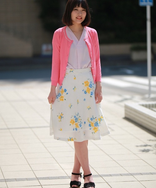 Trudea トルディア の 日本製 花柄プリントサーキュラースカート オン オフスタイル 通勤 オフィスカジュアル スカート Wear