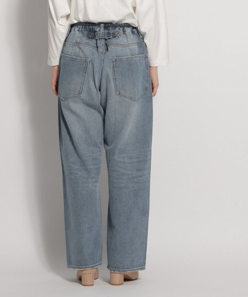 niko and...(ニコアンド)の「13オンスオーバーサイズパンツ(デニムパンツ・レディース・ライトブルー/ブルー・MEDIUM/LARGE)」の10枚目の写真
