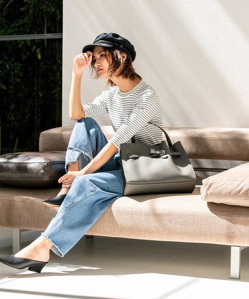 Edit Sheen(エディットシーン)の「ベルトデザインハンドバッグ(ラージ)(ハンドバッグ・レディース・ブラック/グレー/モカ・FREE)」の4枚目の写真