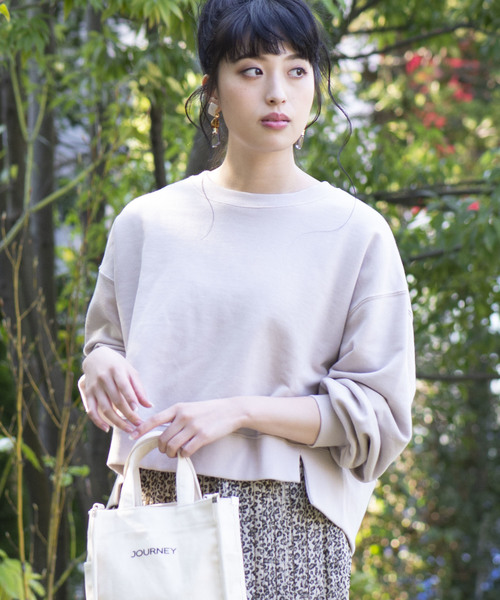 WEGO（ウィゴー）の「WEGO/カットリブショートスウェット（スウェット・レディース・ベージュ/オフホワイト/ピンク/ライトパープル・FREE）」の3枚目の写真